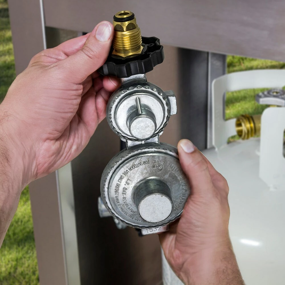 Char-Broil Grilling Fuels Steel Dual-stage Regulator 2 Char-Broil Grilling Fuels Steel Dual-stage Regulator - Image 2