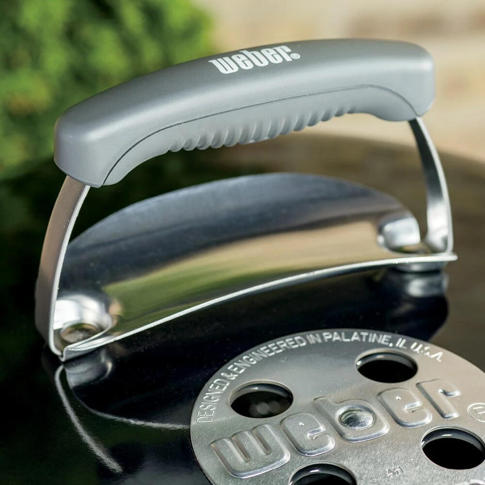 Weber Grills Original Kettle 22-in W Black Kettle Charcoal Grill 6 Weber Grills Original Kettle 22-in W Black Kettle Charcoal Grill - Image 6