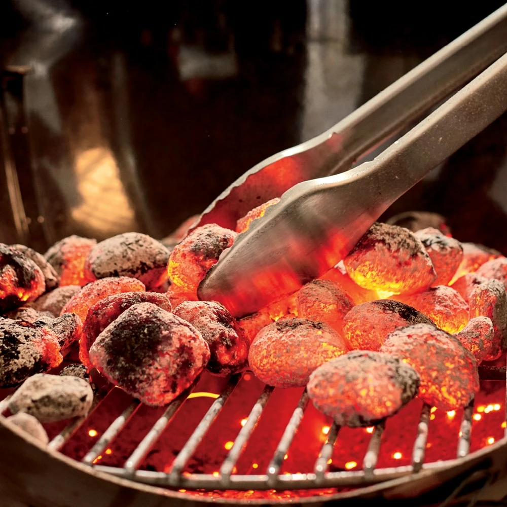 Weber Grills Original Kettle 22-in W Black Kettle Charcoal Grill 13 Weber Grills Original Kettle 22-in W Black Kettle Charcoal Grill - Image 13