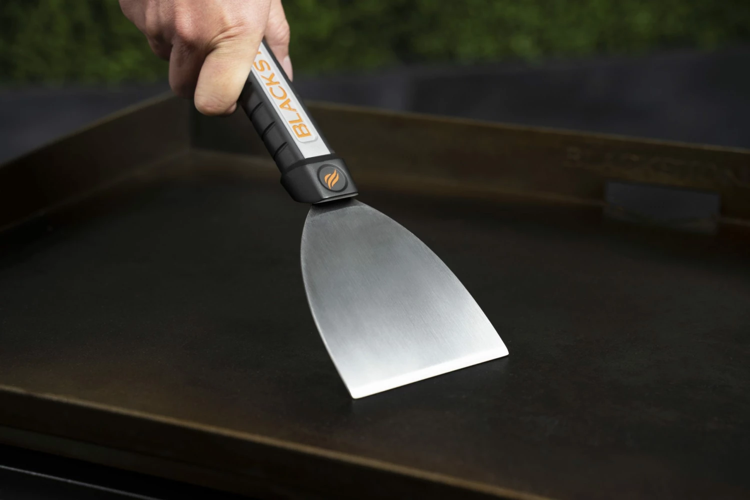 Blackstone Grilling Tools & Accessories Culinary Pumice Plastic 4-in Grill Cleaning Block 4 Blackstone Grilling Tools & Accessories Culinary Pumice Plastic 4-in Grill Cleaning Block - Image 4