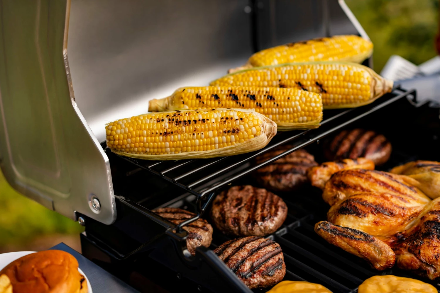 Char-Broil Grills Performance Black 2-Burner Liquid Propane Gas Grill 14 Char-Broil Grills Performance Black 2-Burner Liquid Propane Gas Grill - Image 14