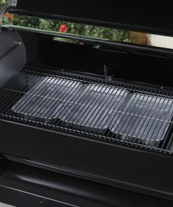 Weber Grilling Tools & Accessories 10-Pack 13.125-in L x 9.125-in W Disposable Aluminum Foil Grill Drip Pan -Mmaster Outlet Shop 45008821 scaled